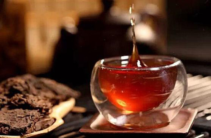 黑茶具有降血脂促进血流通畅作用