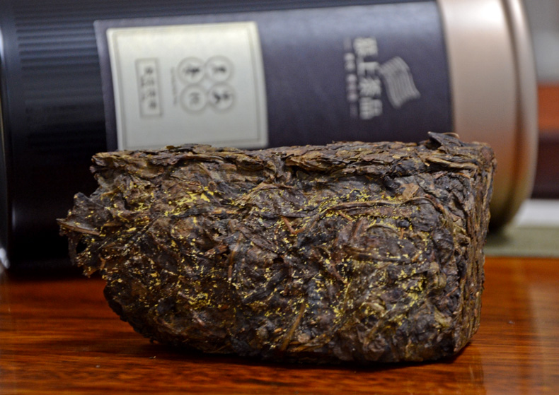 安化黑茶茯砖茶的金花表现