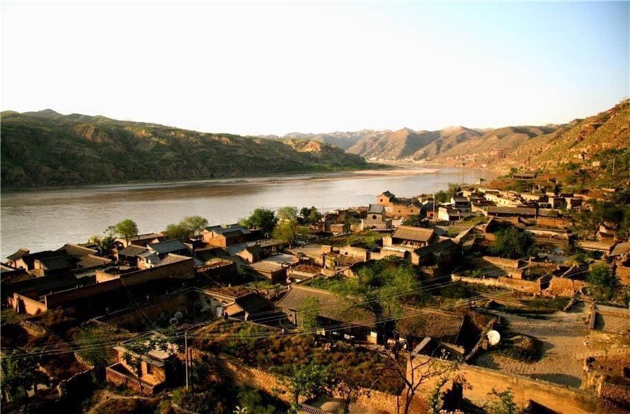 吕梁之声,播音稿中的吕梁风情